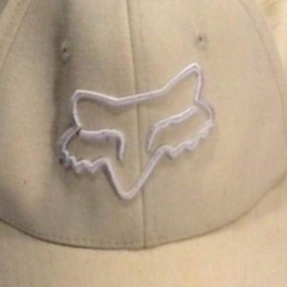 FOX | Beige Elastic Fitted Hat White Logo Stretch Cream Color - Picture 6 of 8